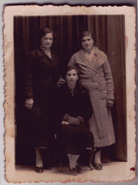 Ritratto di Elvira Benedetti e sue amiche