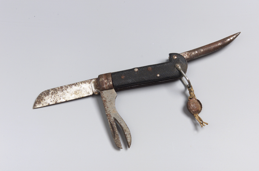 coltello militare