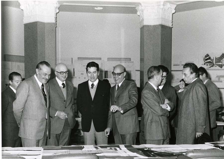 Visita della Giunta Regionale all'esposizione dei progetti architettonici per la nuova sede della Regione