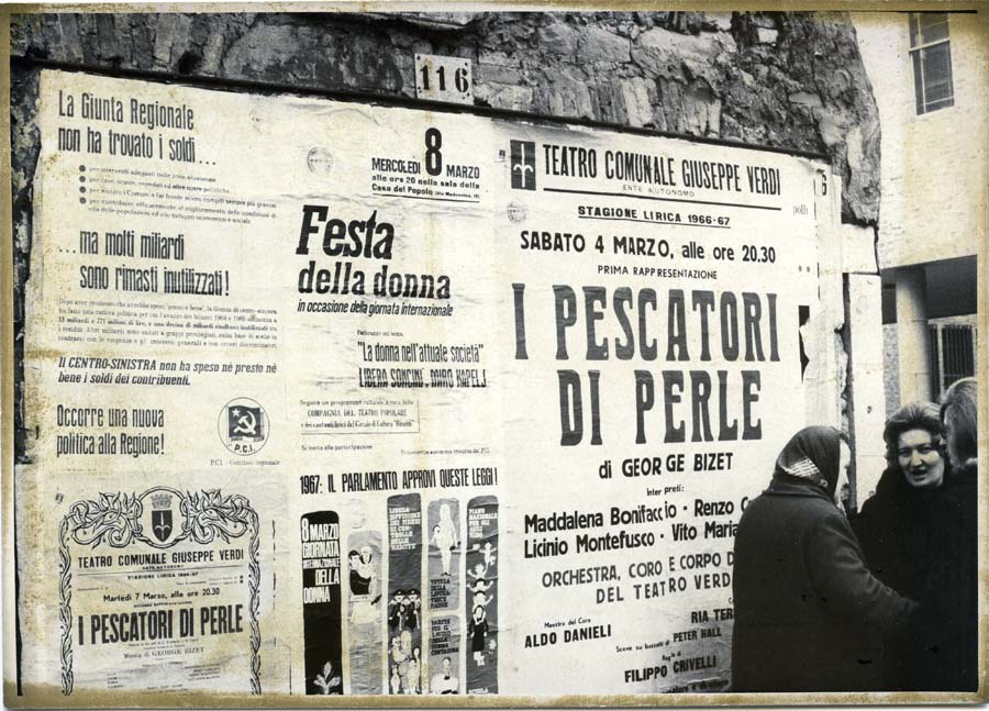 Manifesti del P.C.I. sui conti consuntivi 1964 e 1965