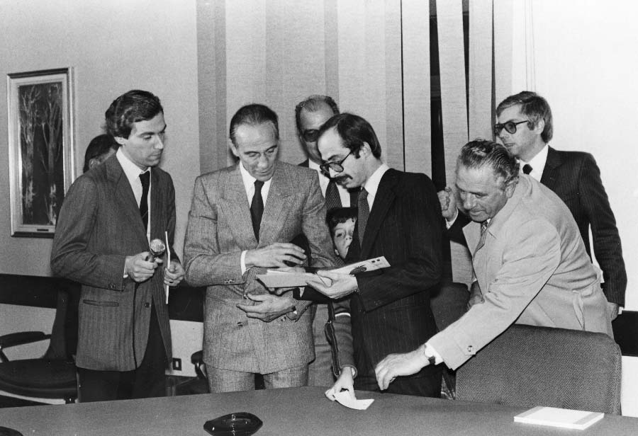 Visita del Commissario Enzo Bearzot alla Giunta Regionale dopo la vittoria dei Mondiali di Calcio disputati in Spagna nel 1982