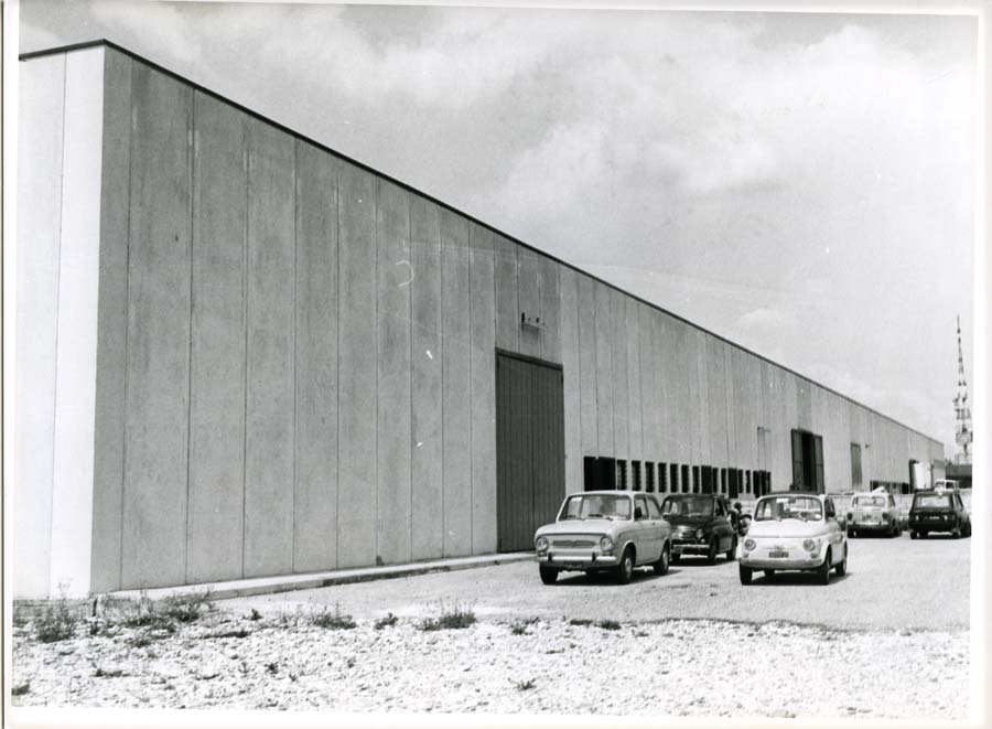 Centro artigiano in Viale Palmanova a Udine