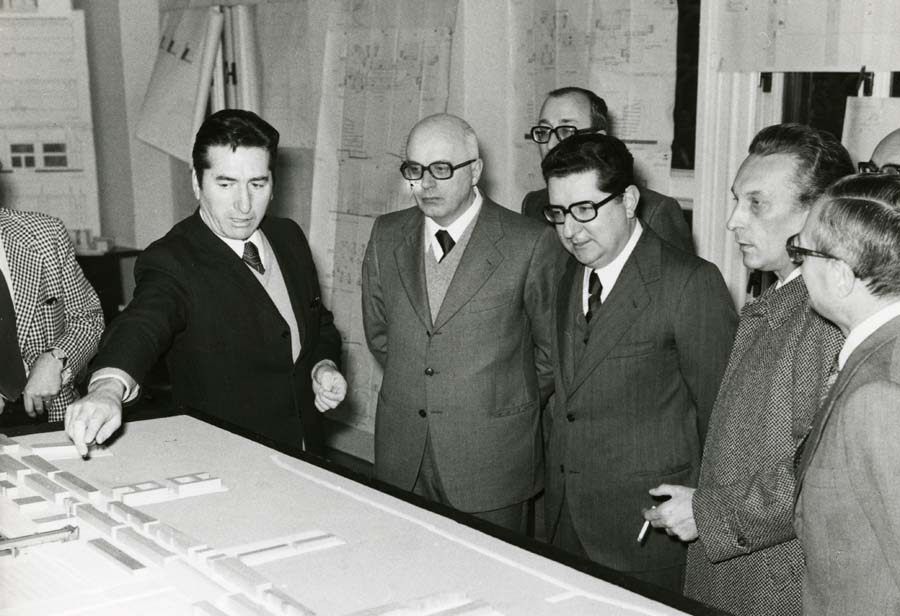 Visita della Giunta Regionale all'esposizione dei progetti architettonici per la nuova sede della Regione
