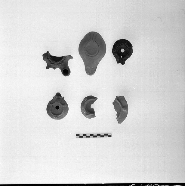 lucerna/ frammento/ serie