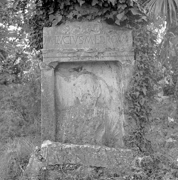 stele/ funeraria, frammento