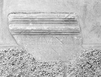 sarcofago/ con iscrizione, frammento