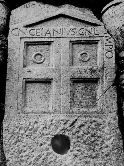 stele/ funeraria, frammento
