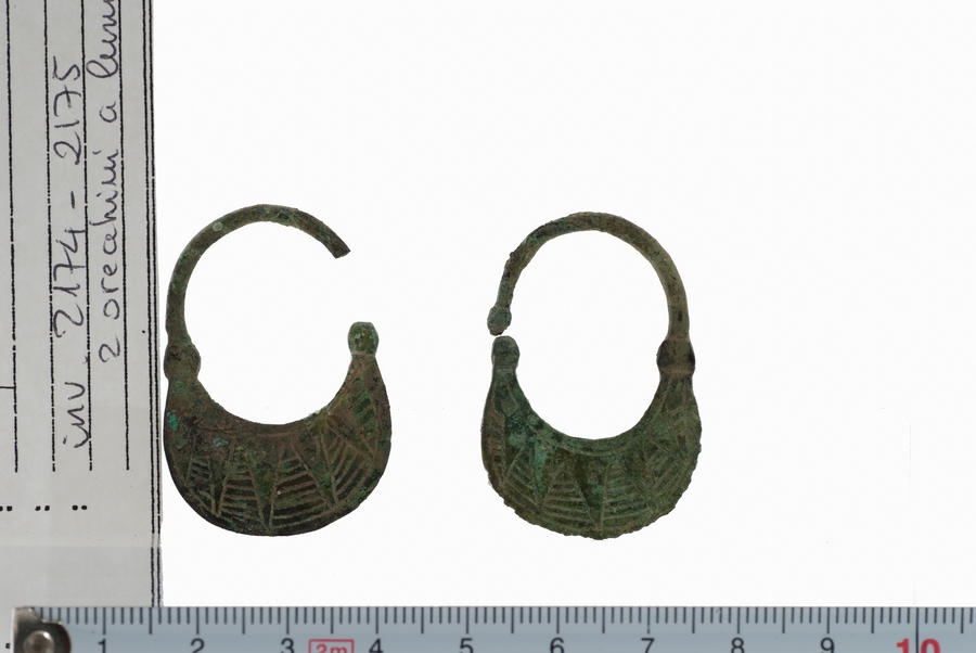 cerchietto temporale/ a lunetta/ coppia