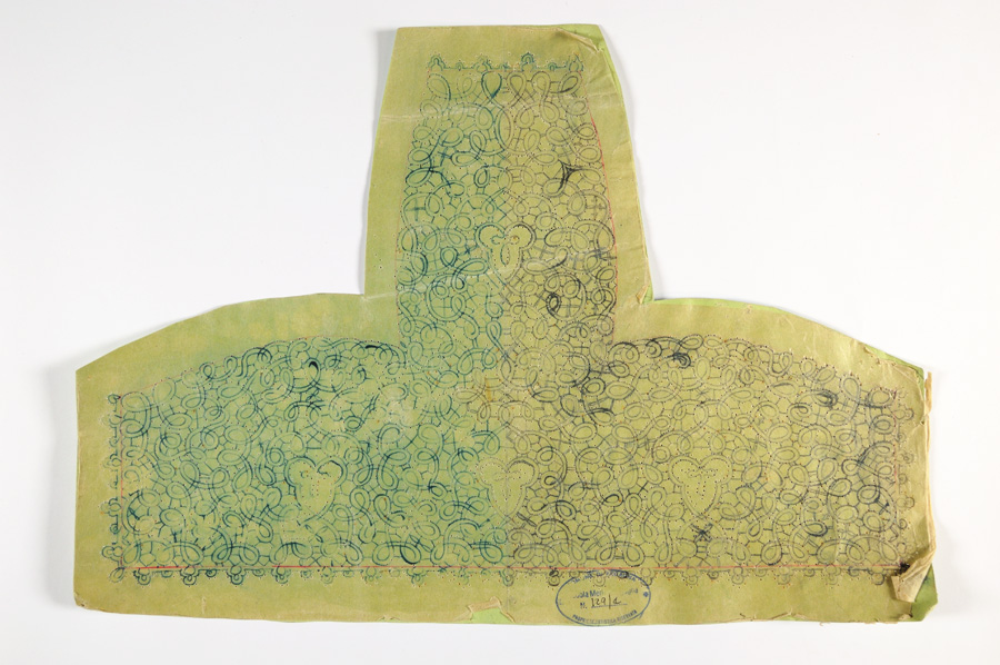 motivi decorativi geometrici e vegetali stilizzati