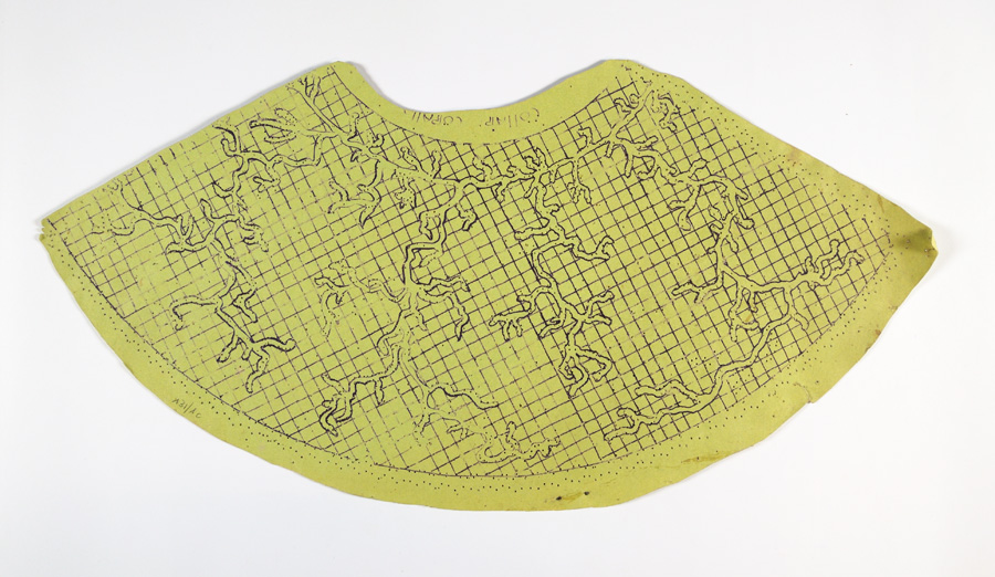 motivi decorativi geometrici e vegetali stilizzati