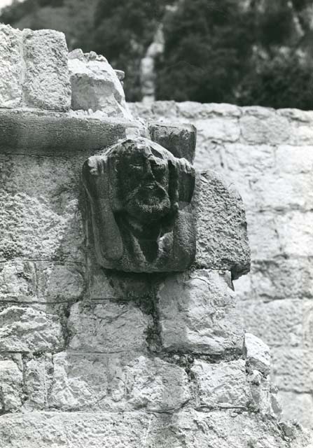 mensola