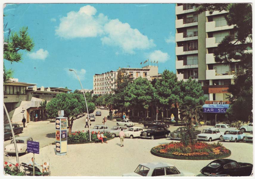 Un secolo di vacanze in cartolina