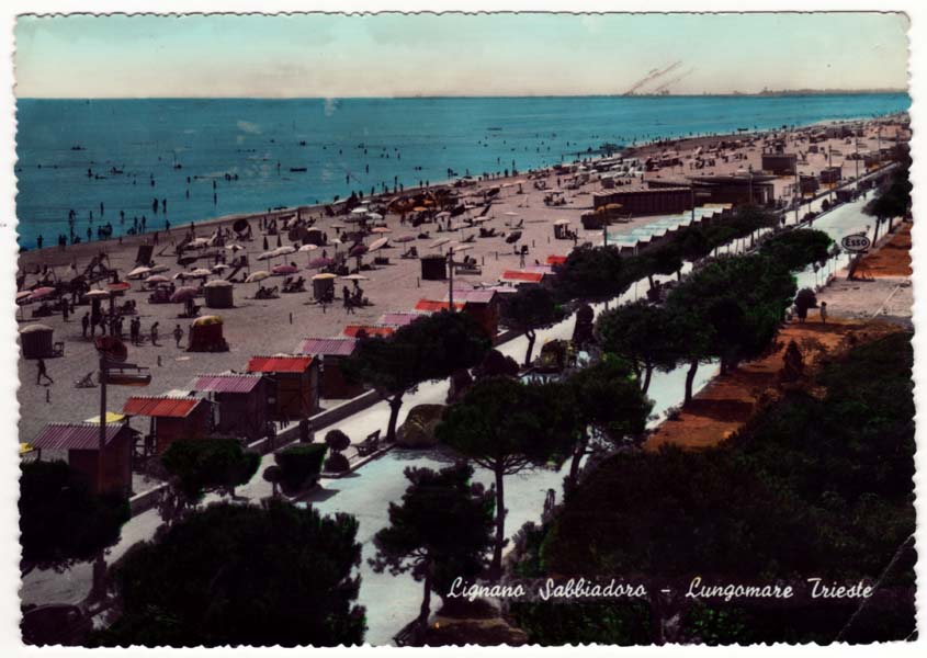 Un secolo di vacanze in cartolina