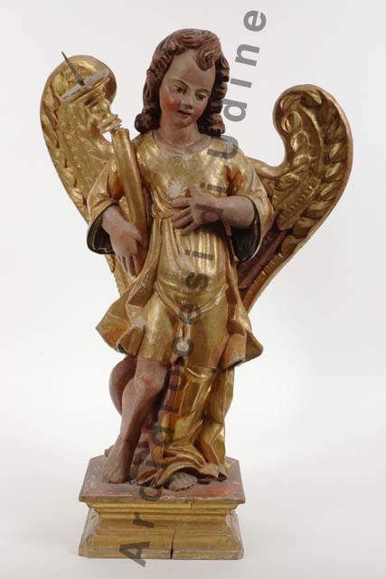 statua