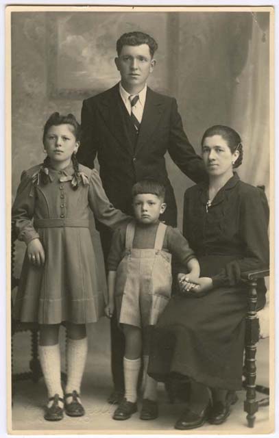 Ritratto di Giuseppe Spangaro, Adela Galante, Battista Spangaro e Maria Spangaro