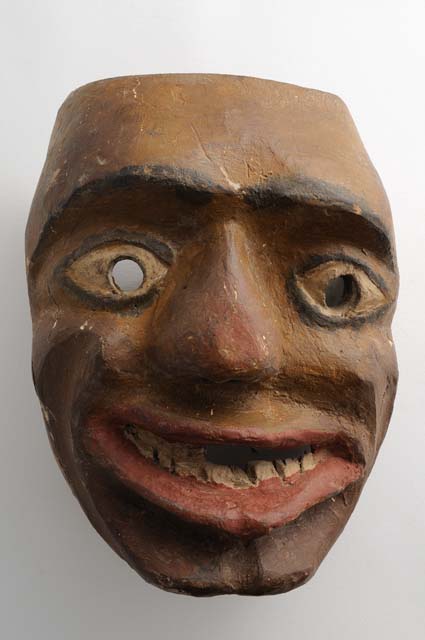 Maschere nel museo di Grimacco