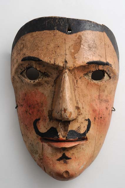 Maschere nel museo di Grimacco